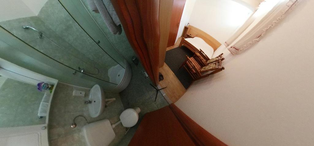 מוסטר Motel Han מראה חיצוני תמונה