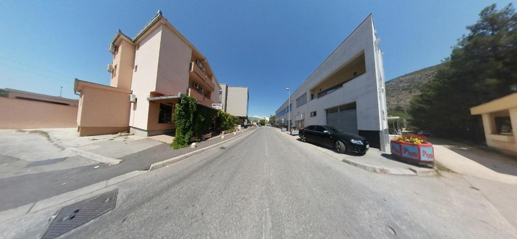 מוסטר Motel Han מראה חיצוני תמונה
